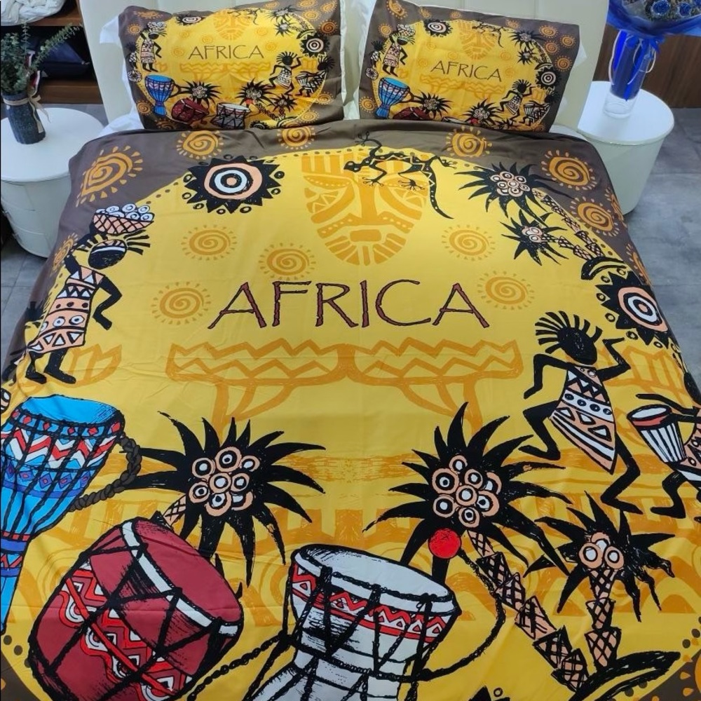 African themed duvets sets!! K,Q,,D,F. All 4 sizes